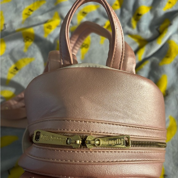 Loungefly - Picture 3 of 5